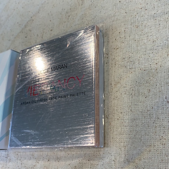 New Josie Maran Vibrancy Face Paint Palette - Picture 10 of 13